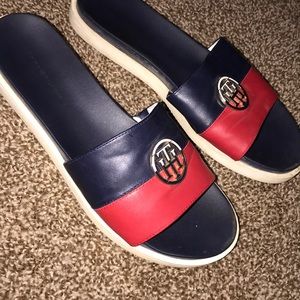 Tommy Hilfiger slide sandal
